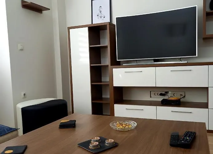 Contemporary アパート *