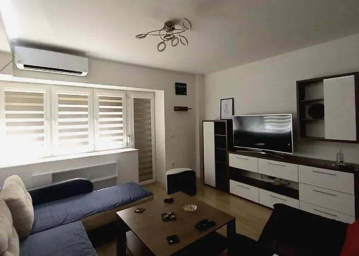 Contemporary アパート スコピエ